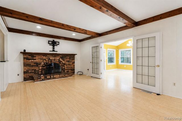 1174 Player Drive, Troy, MI 48085