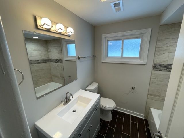 16243 Clifton Park Avenue, Markham, IL 60428