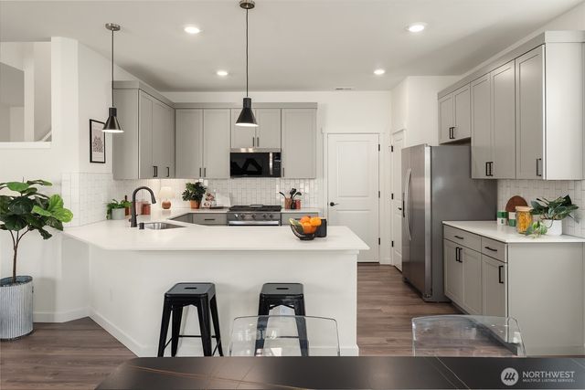 9426 S 237th Street, Kent, WA 98031