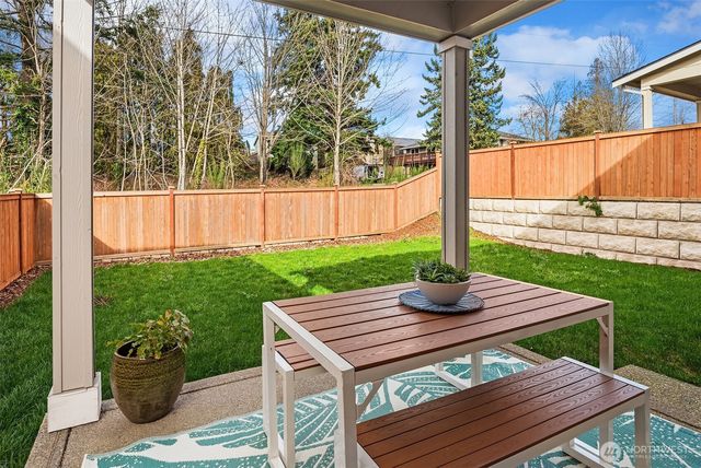 9426 S 237th Street, Kent, WA 98031