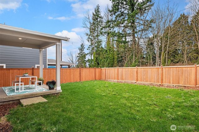 9426 S 237th Street, Kent, WA 98031
