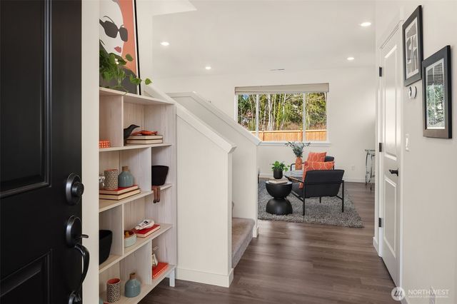 9426 S 237th Street, Kent, WA 98031