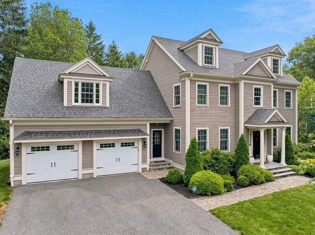 7 Davis Rd, Bedford, MA 01730
