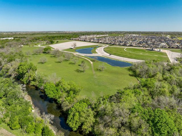 106 Doc Johns DR, Hutto, TX 78634