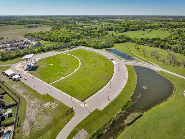 106 Doc Johns DR, Hutto, TX 78634