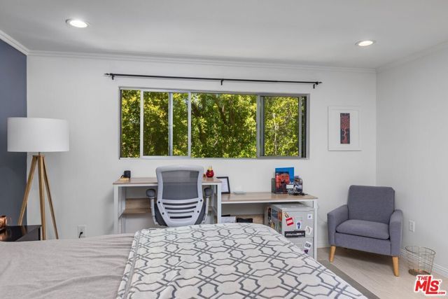 12801 Moorpark Street 206, Studio City (los Angeles), CA 91604