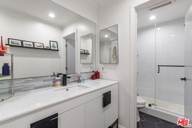 12801 Moorpark Street 206, Studio City (los Angeles), CA 91604