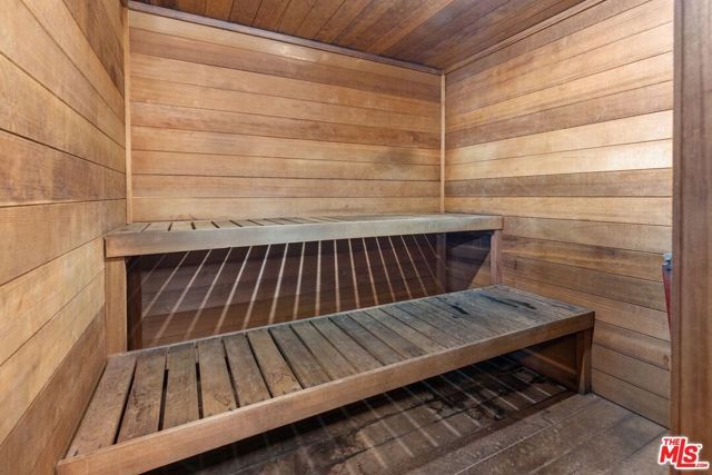 12801 Moorpark Street 206, Studio City (los Angeles), CA 91604