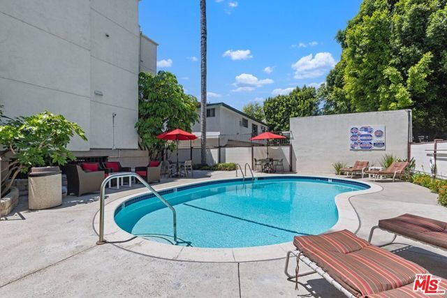 12801 Moorpark Street 206, Studio City (los Angeles), CA 91604