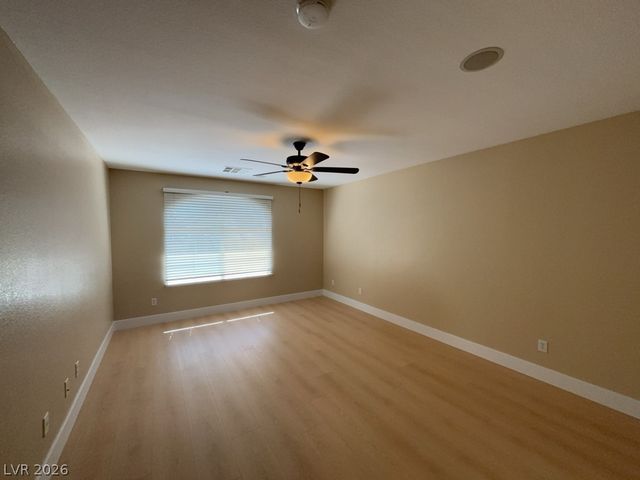 11155 Grants Landing, Las Vegas, NV 89141