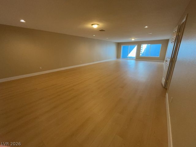 11155 Grants Landing, Las Vegas, NV 89141