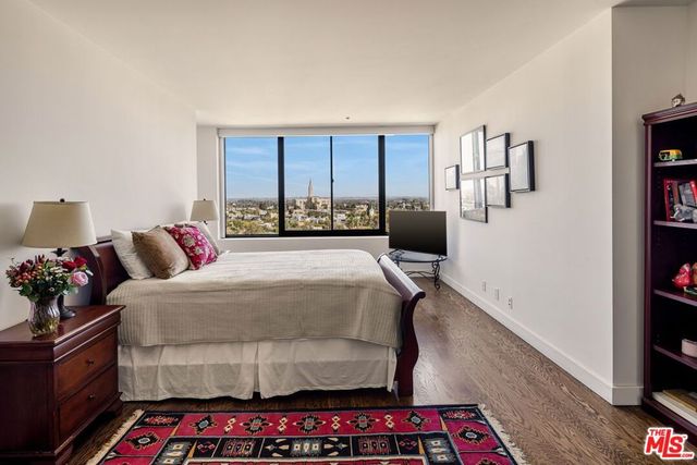 10724 Wilshire Boulevard 712, Los Angeles, CA 90024