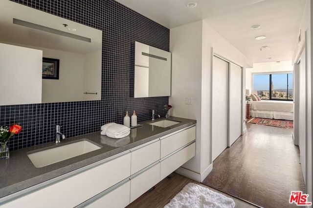 10724 Wilshire Boulevard 712, Los Angeles, CA 90024