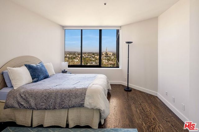 10724 Wilshire Boulevard 712, Los Angeles, CA 90024