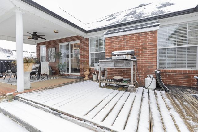 2904 Laura Lynn Lane, Newburgh, IN 47630