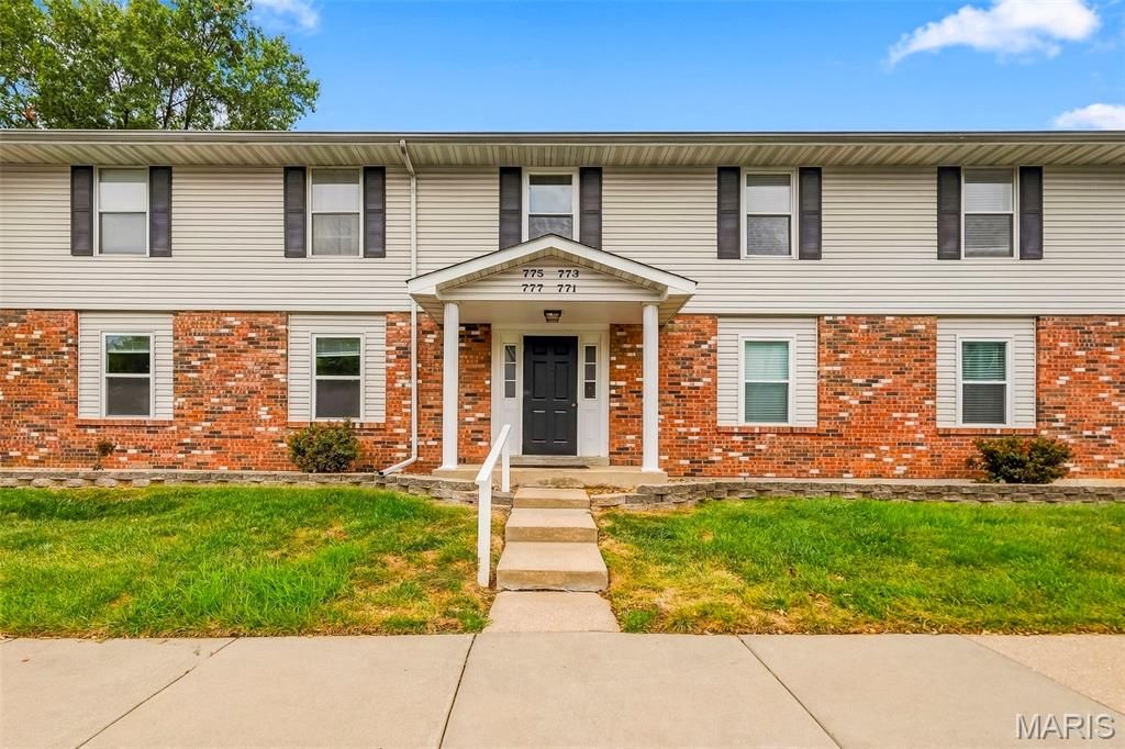 773 Delray Drive D, St Peters, MO 63376