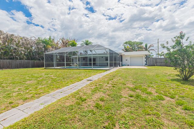 417 SE Verada Avenue, Port St. Lucie, Port St Lucie, FL 34983