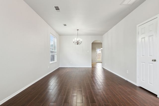 10813 Middleglenn Road, Fort Worth, TX 76052