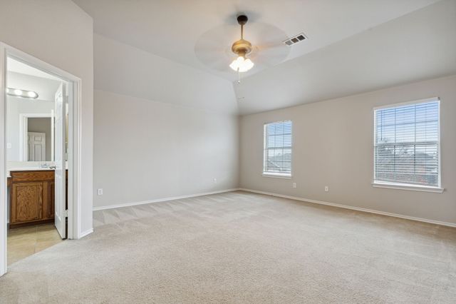 10813 Middleglenn Road, Fort Worth, TX 76052