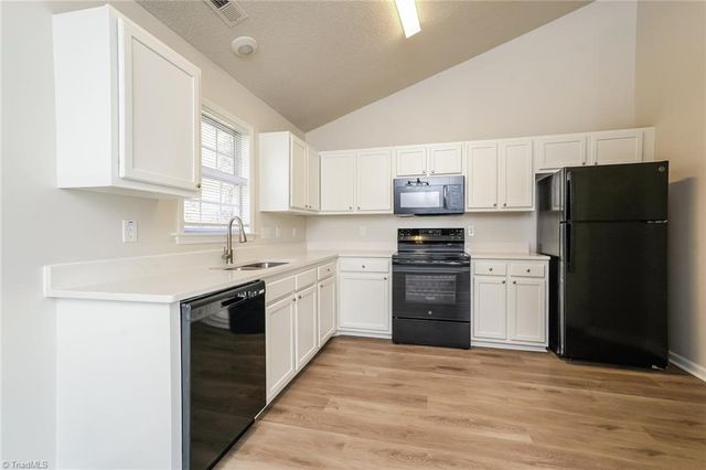 108 Hammond Drive, Greensboro, NC 27406