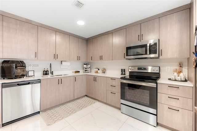 25657 SW 144th Avenue 25657, Homestead, FL 33032