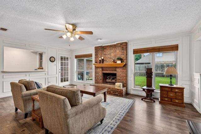 2516 Willowdale Drive, Carrollton, TX 75006
