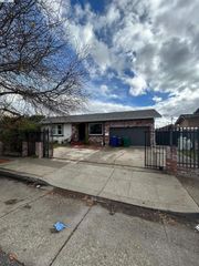 1712 73Rd Ave, Oakland, CA 94621