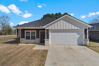 109 Calvert Ln, Gilmer, TX 75645