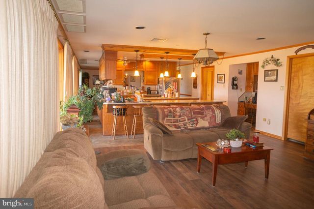 4640 FREYS LN, Hellam, PA 17406