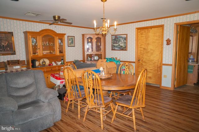 4640 FREYS LN, Hellam, PA 17406