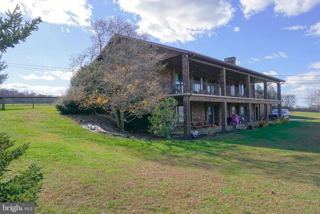 4640 FREYS LN, Hellam, PA 17406