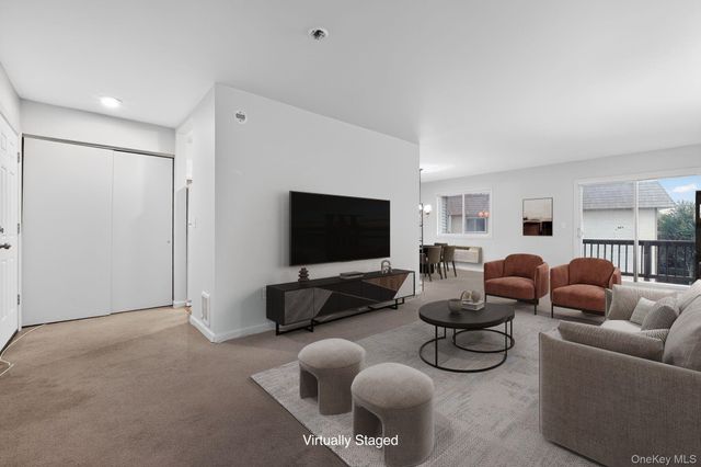 25 Village Park Drive 3A, Fishkill, NY 12524