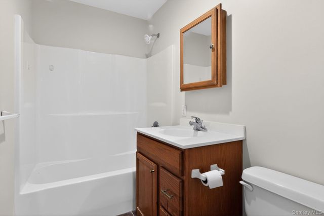 25 Village Park Drive 3A, Fishkill, NY 12524