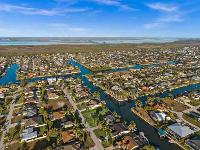 2623 SW 35TH LANE, Cape Coral, FL 33914