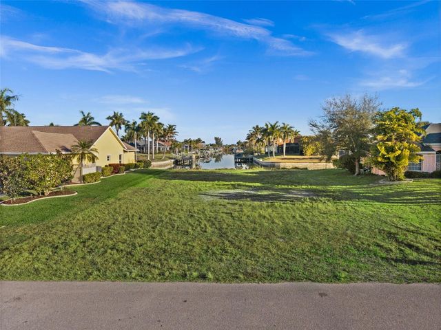 2623 SW 35TH LANE, Cape Coral, FL 33914