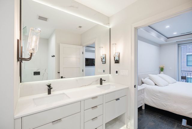 1540 N North Park Avenue 3S, Chicago, IL 60610
