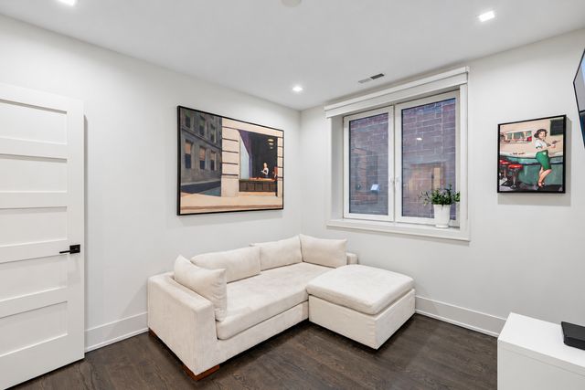 1540 N North Park Avenue 3S, Chicago, IL 60610