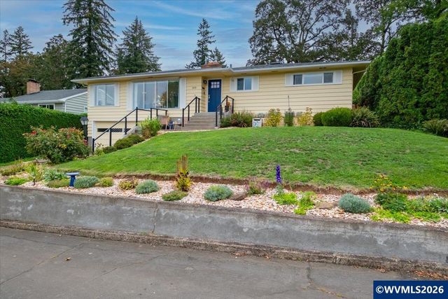 2570 Alvarado Ter S, Salem, OR 97302