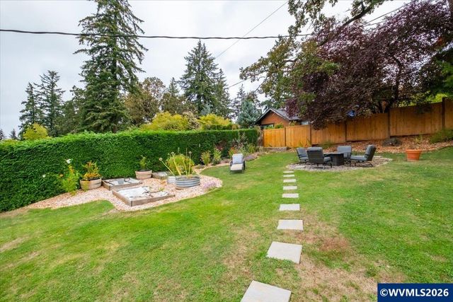 2570 Alvarado Ter S, Salem, OR 97302