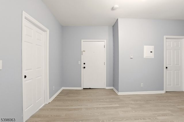 150 S 10Th St, Newark City, NJ 07107