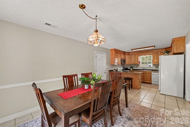 1712 Timber Lane Drive, Monroe, NC 28110