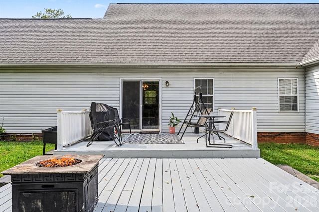 1712 Timber Lane Drive, Monroe, NC 28110