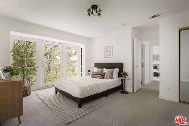 3887 Latrobe Street, Los Angeles, CA 90031