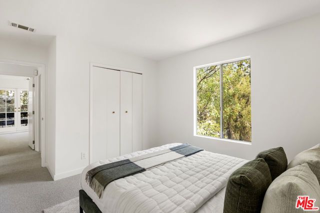 3887 Latrobe Street, Los Angeles, CA 90031
