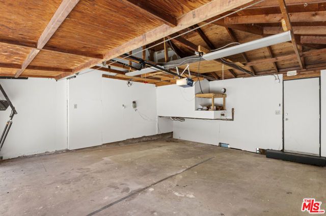 3887 Latrobe Street, Los Angeles, CA 90031