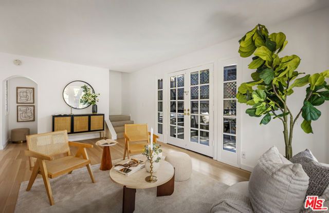 3887 Latrobe Street, Los Angeles, CA 90031