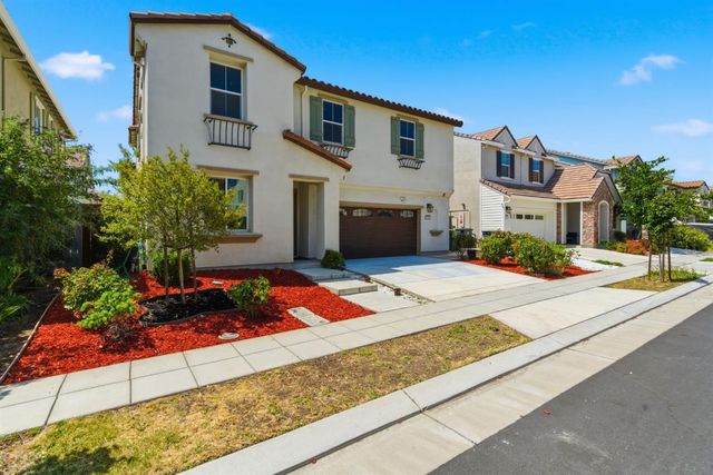 510 E Albertina Ave, Mountain House, CA 95391