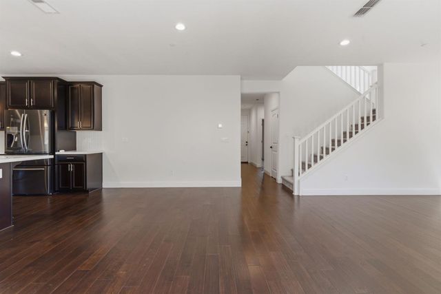 510 E Albertina Ave, Mountain House, CA 95391