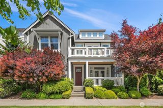 1136 Pine Crest Circle NE, Issaquah, WA 98029