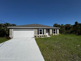 3151 Lakeland Avenue SW, Palm Bay, FL 32908